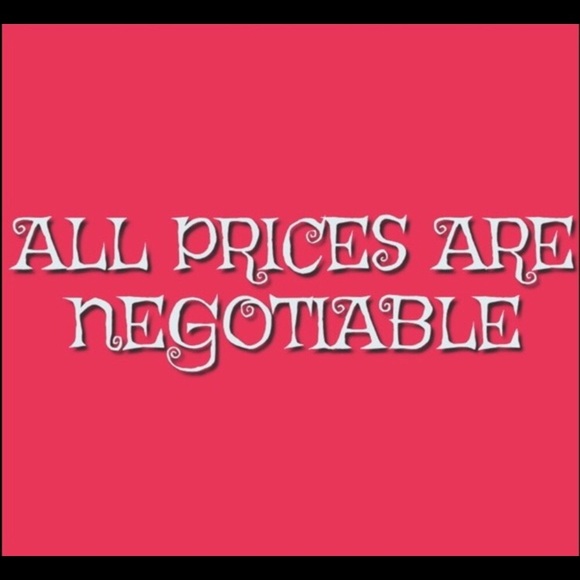 Clothes - Picture 3 of 3